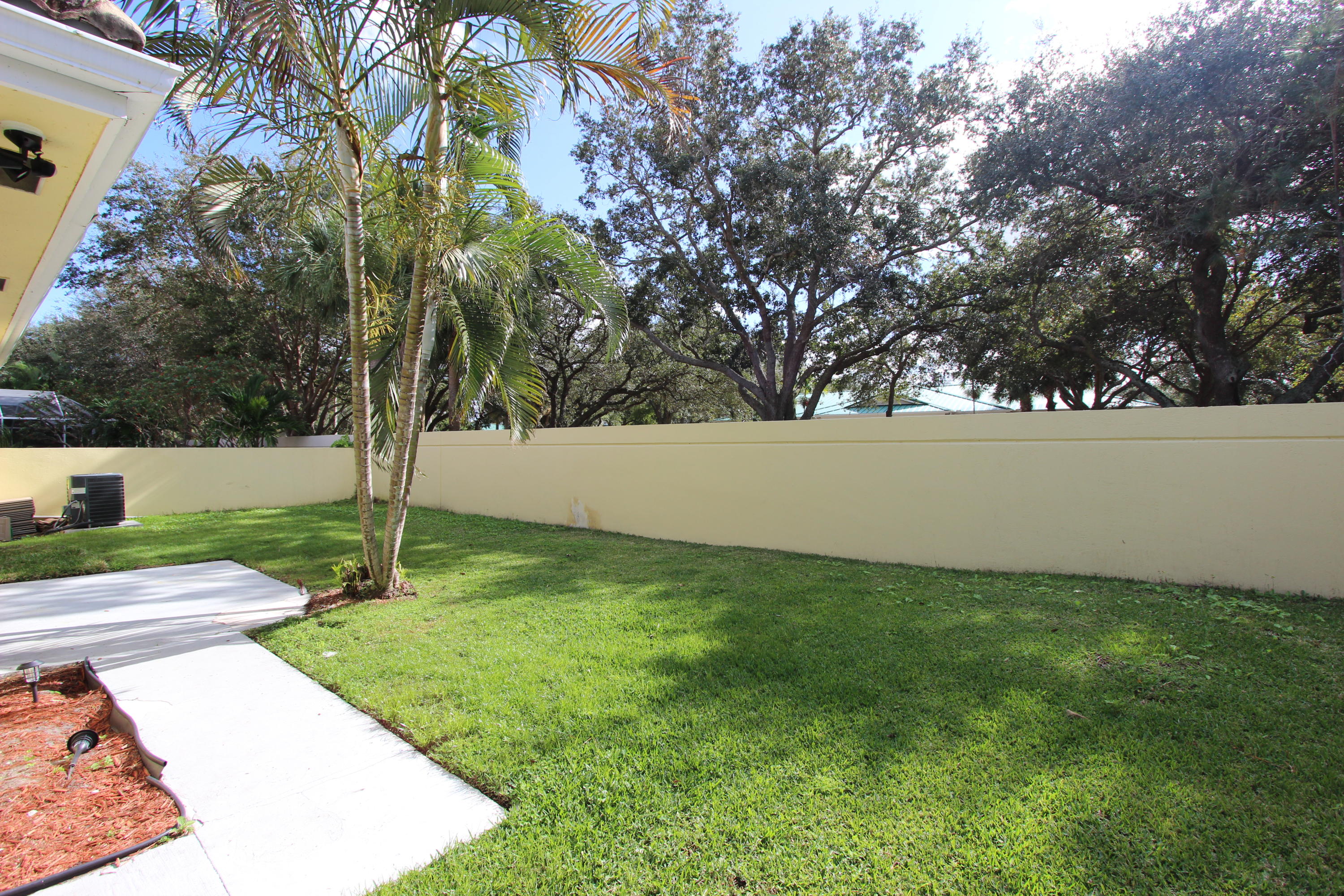 240 Sussex, Jupiter FL 33458