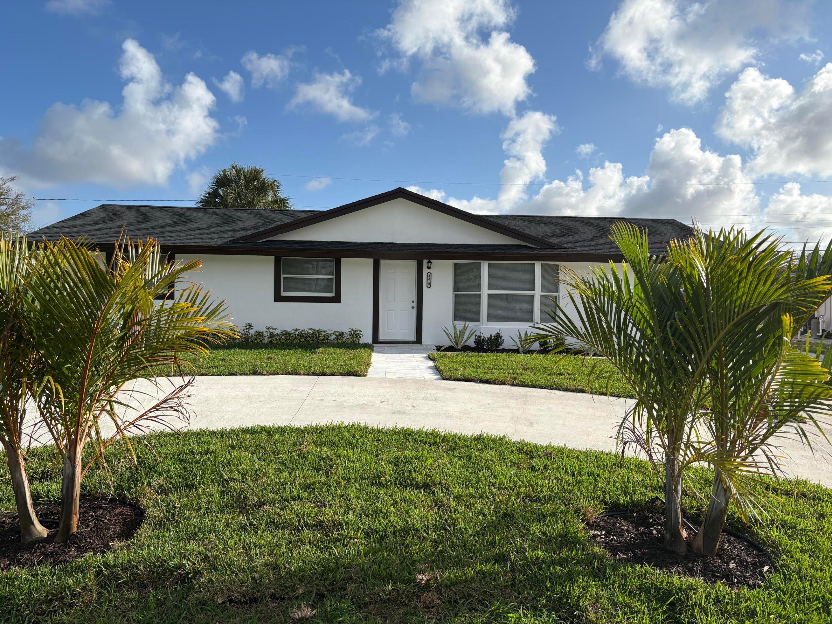 4318 Crestdale, Palm Beach Gardens FL 33410
