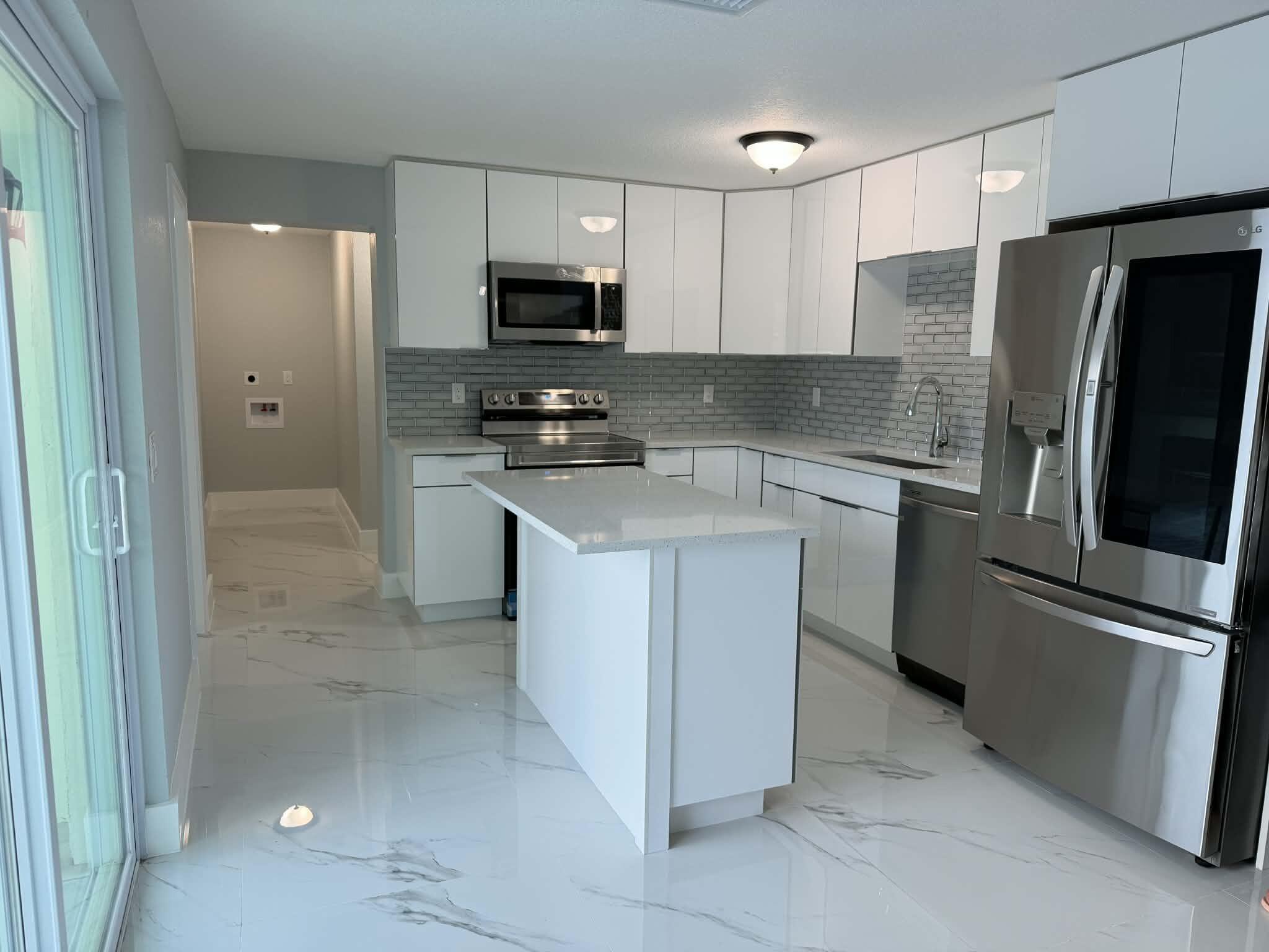 4318 Crestdale, Palm Beach Gardens FL 33410