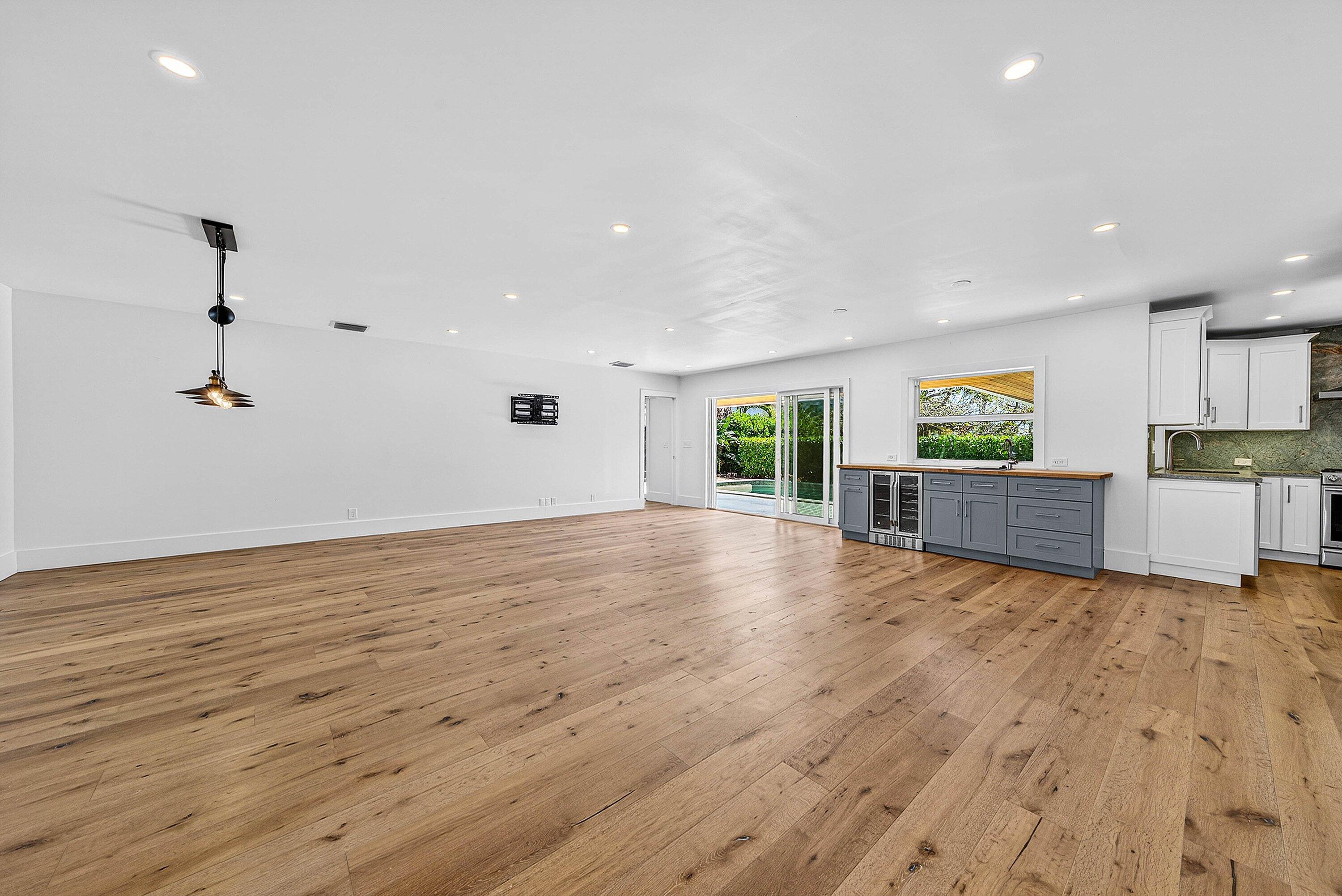 784 Dover, Boca Raton FL 33487