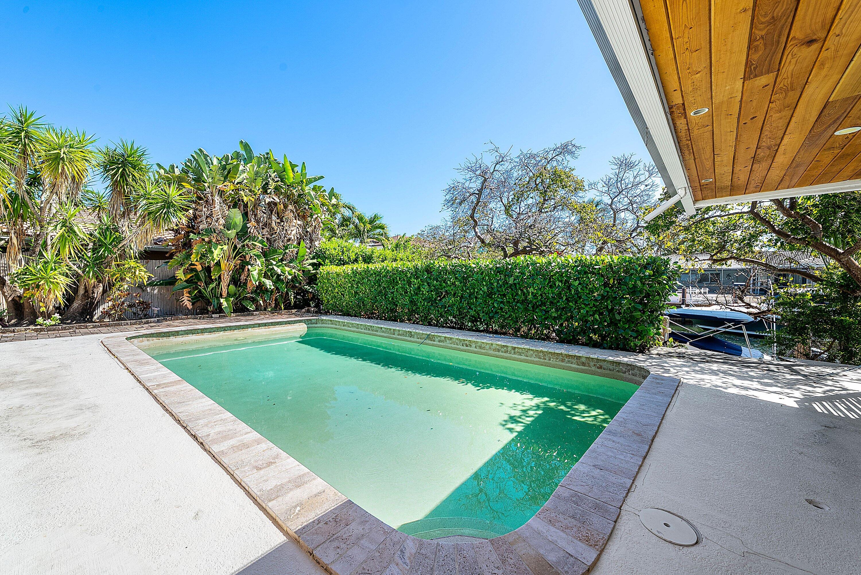 784 Dover, Boca Raton FL 33487