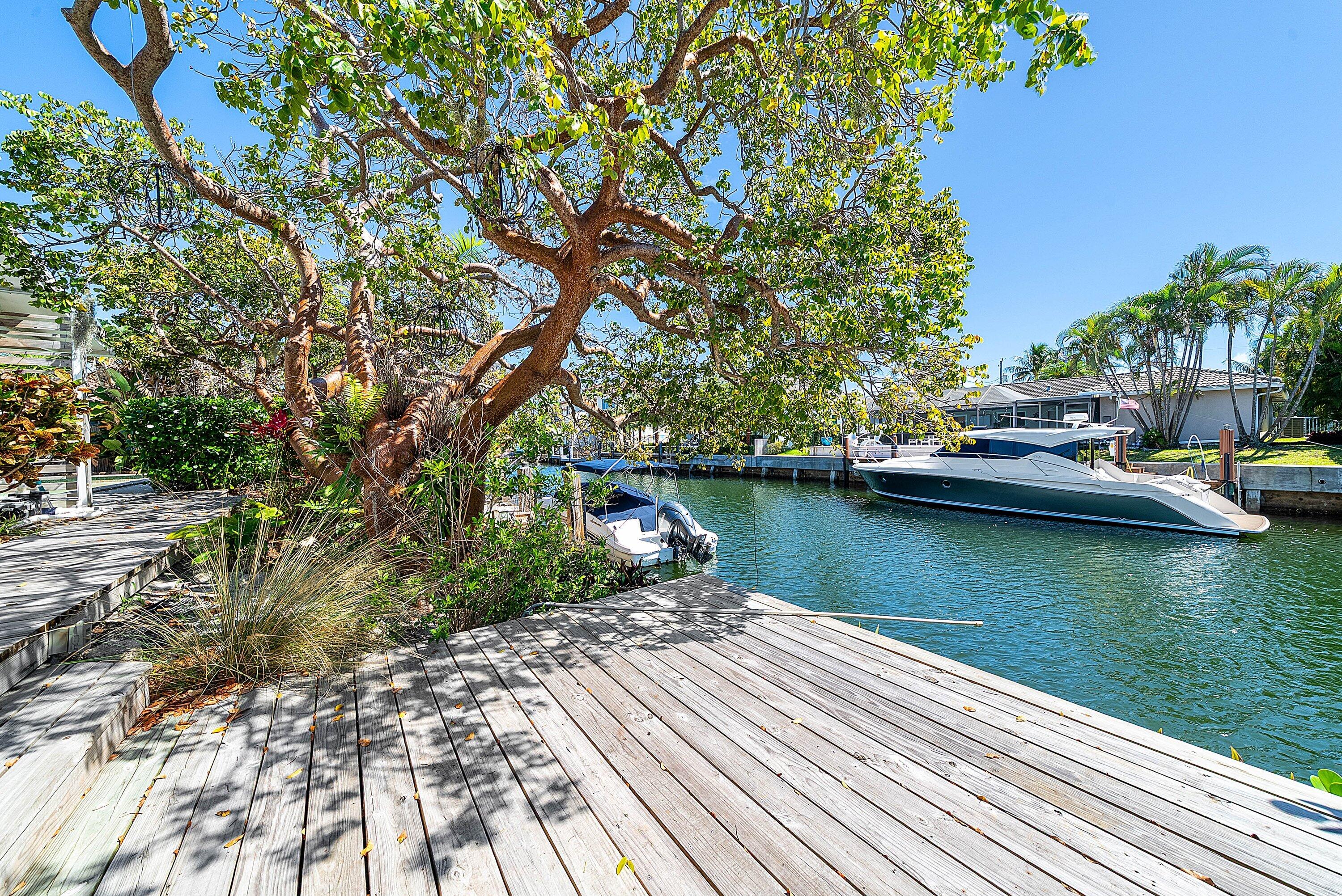 784 Dover, Boca Raton FL 33487