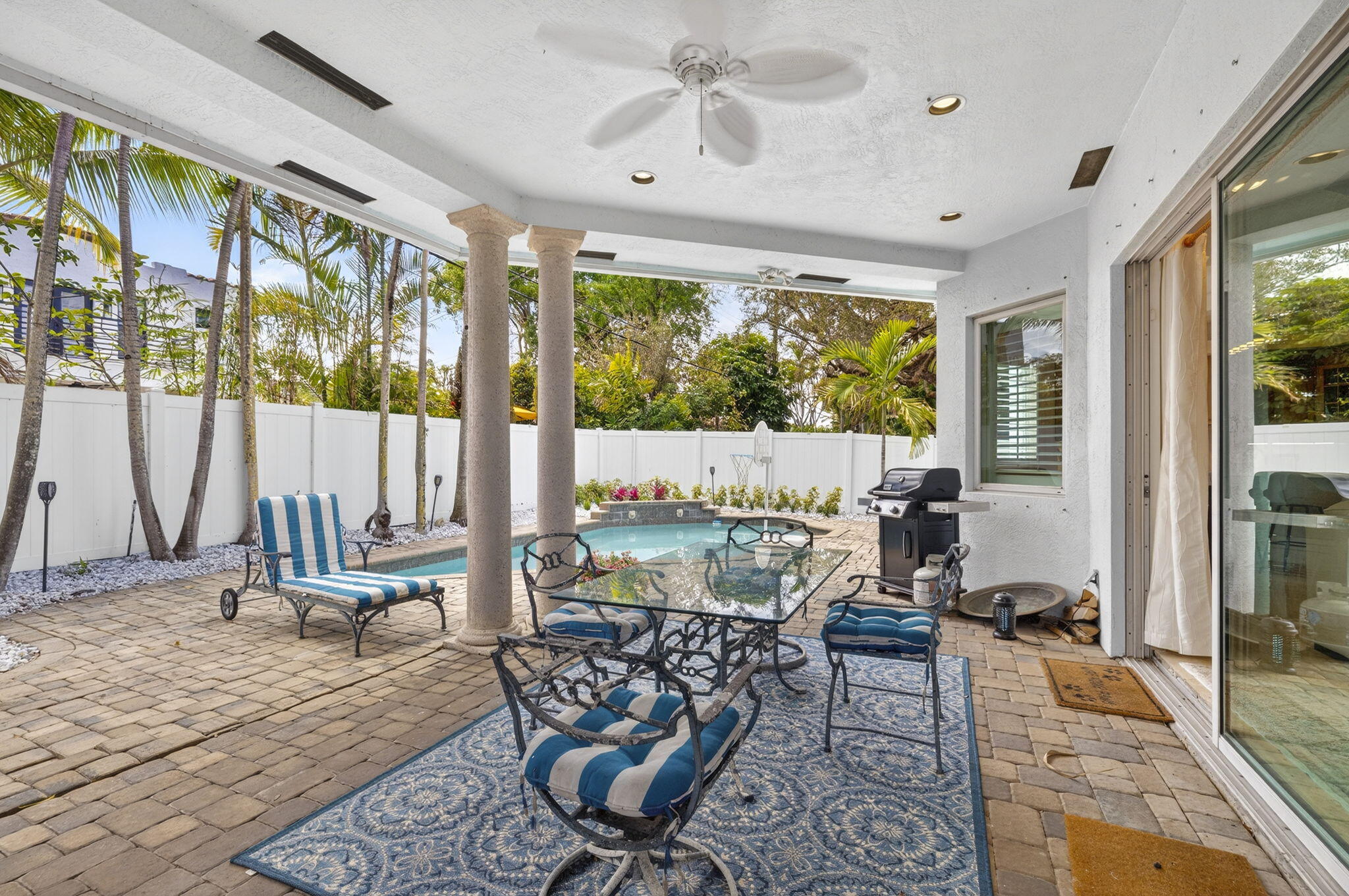 1020 SE 11th, Fort Lauderdale FL 33316