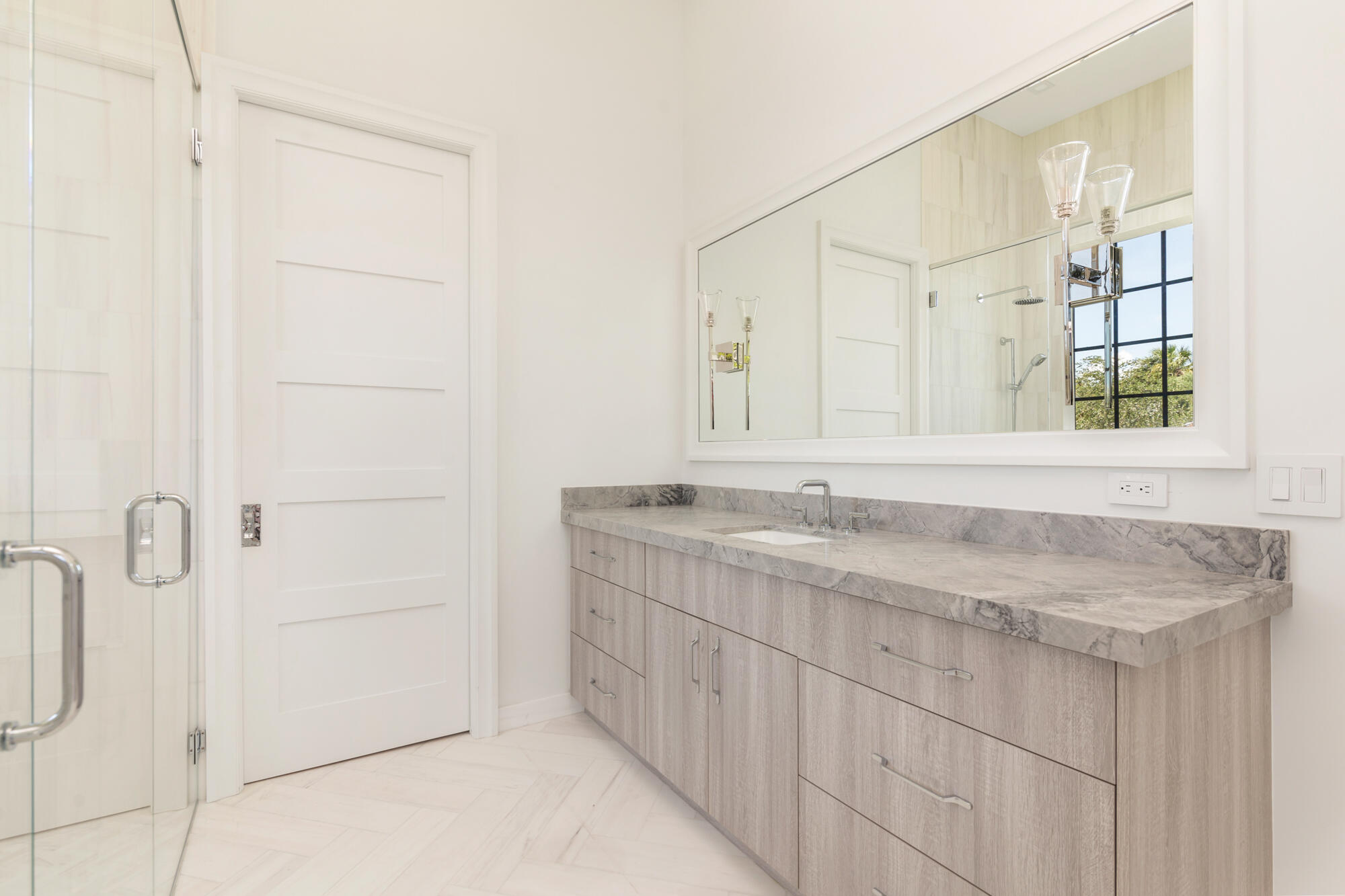 261 Rutland, West Palm Beach FL 33405
