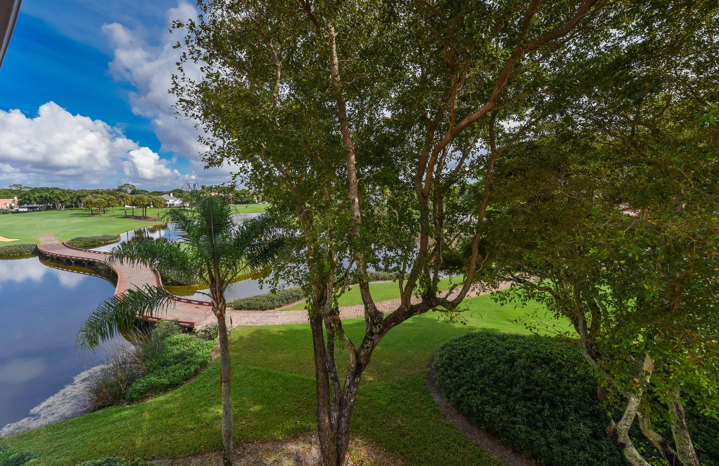 7369 Orangewood #303, Boca Raton FL 33433