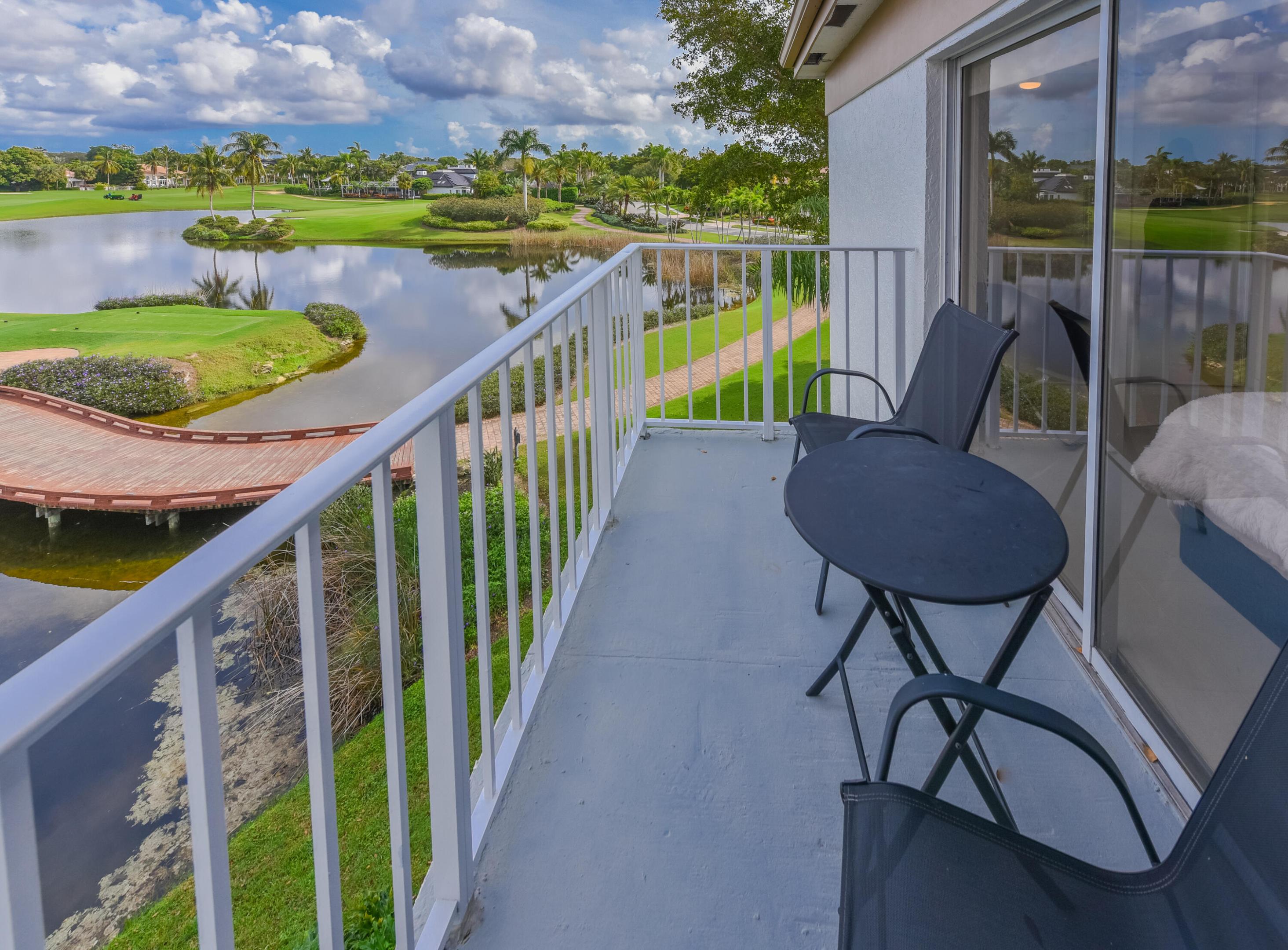 7369 Orangewood #303, Boca Raton FL 33433