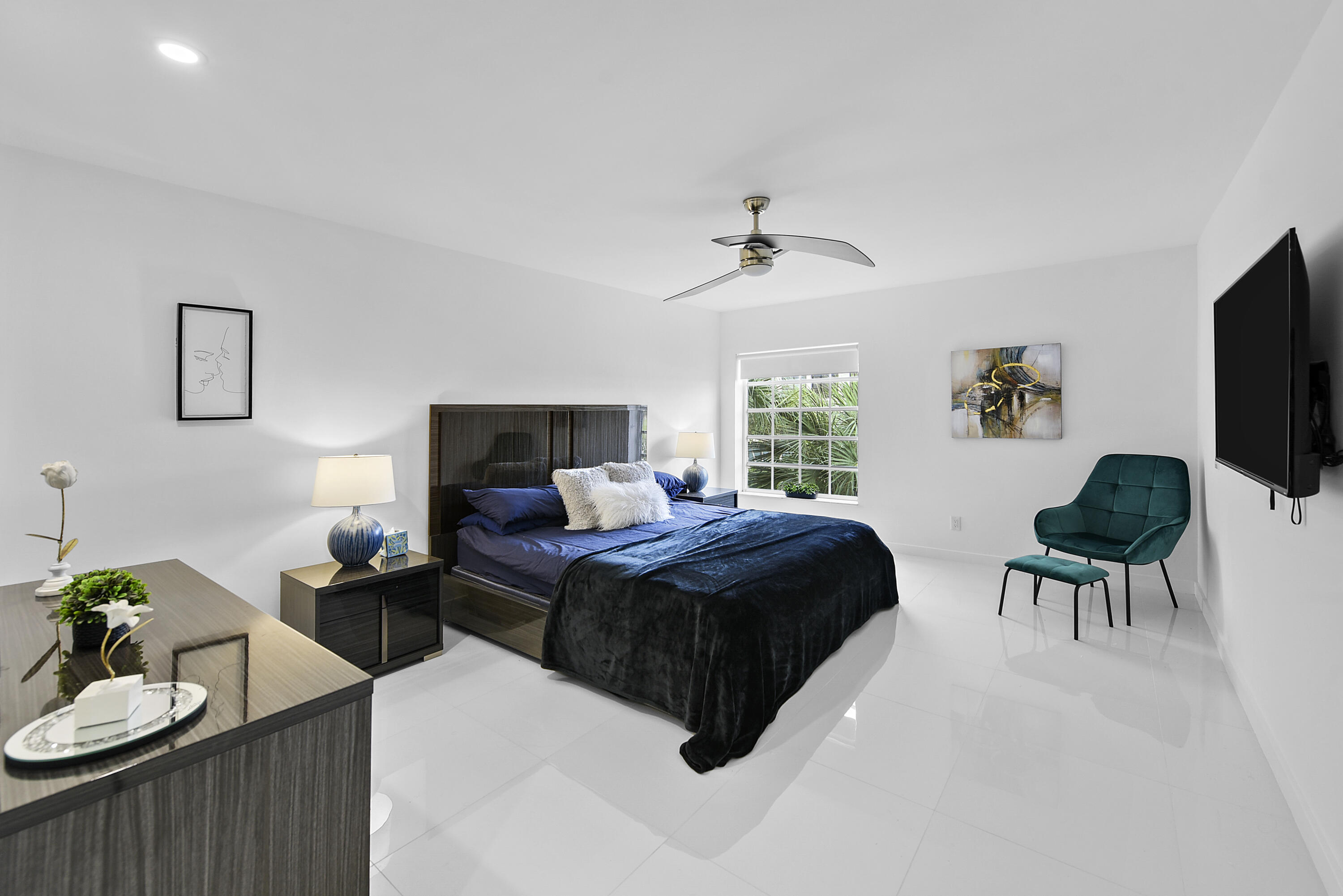 7369 Orangewood #303, Boca Raton FL 33433