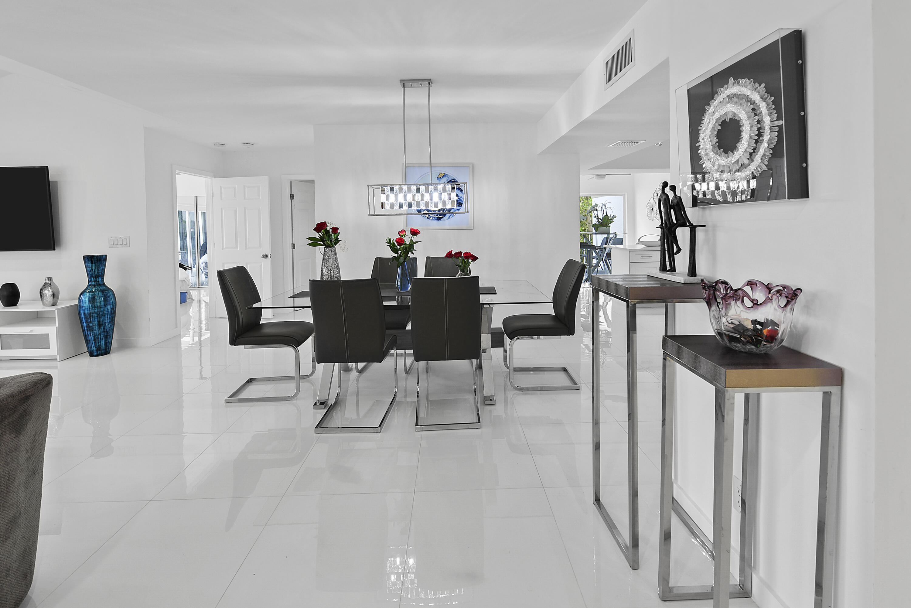 7369 Orangewood #303, Boca Raton FL 33433