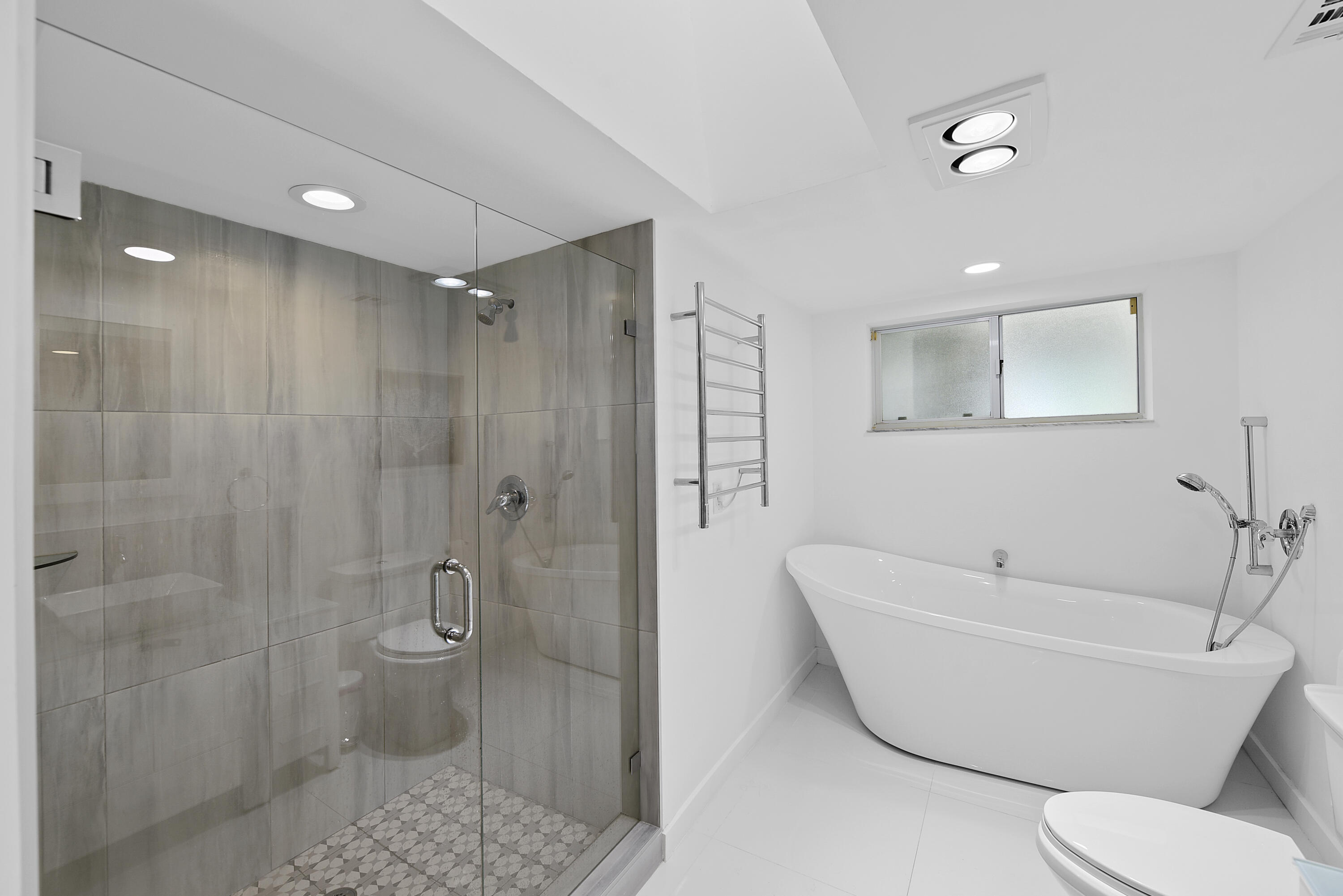 7369 Orangewood #303, Boca Raton FL 33433