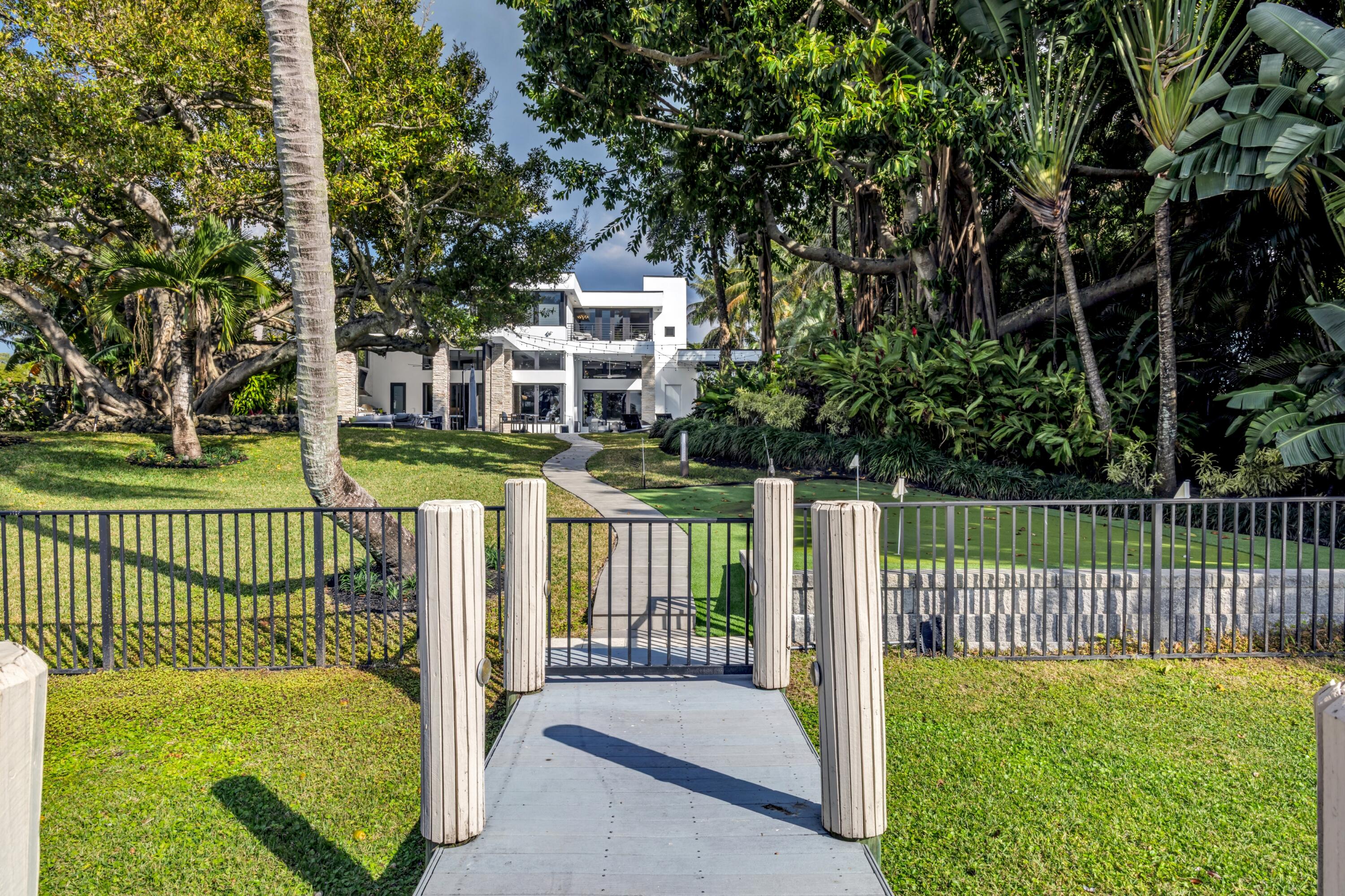 1080 Lake, Delray Beach FL 33444